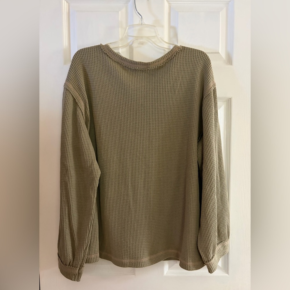 POL-Women’s NWOT LS Olive Textured Knit Top Size S - Picture 5 of 8